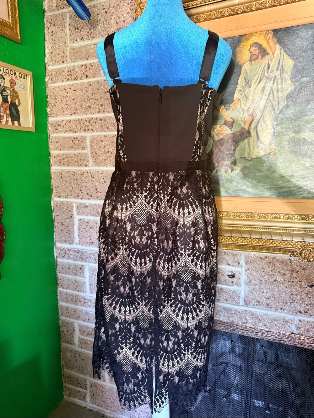 City Chic Jolie Lace Dress in Black - Picture 4 of 6